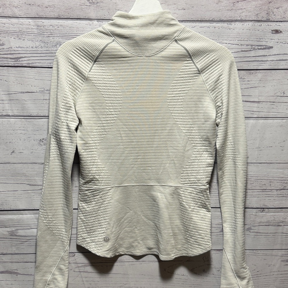 Lululemon pullover - Picture 9 of 10